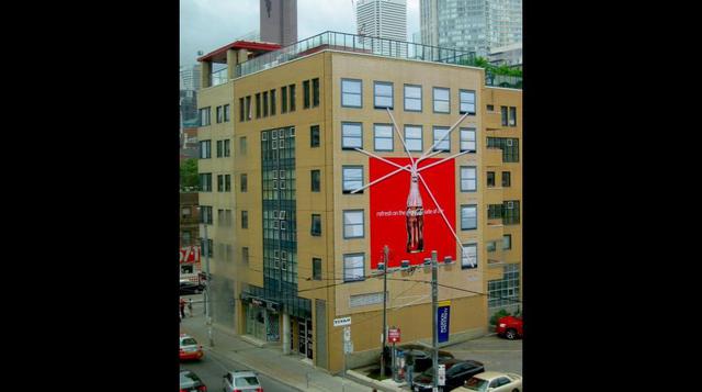 Coca-Cola. La gigante de gaseosas llevó su campaña a Toronto, Canadá. Agencia: Maclaren McCann.