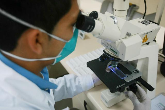 Carreras relacionadas a biología, biotecnología y nanotecnología.