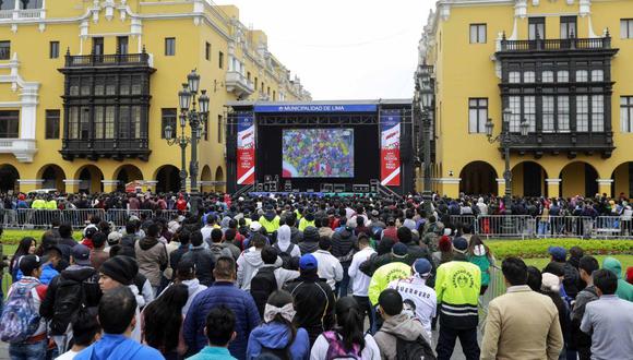 Los hinchas podrán ver en pantalla gigante el cotejo de la selección peruana frente a su similar de Australia en diversos puntos de Lima y Callao. (Difusión)