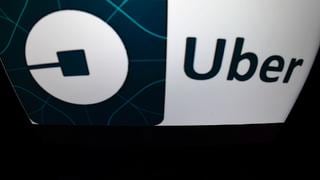 Uber logra acuerdo con Daimler para incorporar Mercedes-Benz autónomos a flota