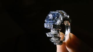 Un diamante azul vivo fue vendido en US$ 17.1 millones en Ginebra
