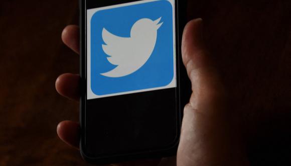 Twitter Inc ha adquirido una participación minoritaria en Aleph Group Inc, informó la empresa de publicidad digital, que busca salir a bolsa en Estados Unidos. (Photo by Olivier DOULIERY / AFP)