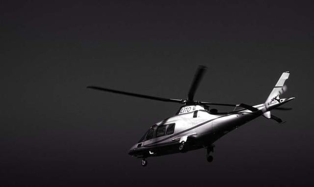 FOTO 7 | Y un helicóptero. Además, en uno de sus libros más vendidos, “Awaken the Giant Within”, Robbins escribió que tiene un helicóptero de reacción – o al menos lo hizo en 1992 cuando se publicó el libro. (foto: Megaricos)