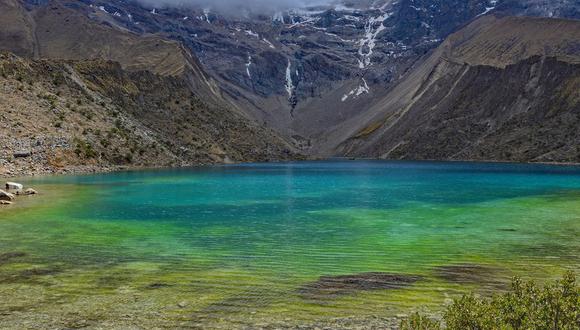 La laguna de Humantay se encuentra a tres horas de la ciudad del Cusco. (Foto: Shutterstock)