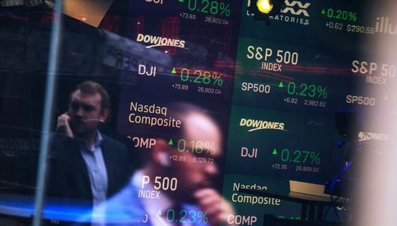 Las acciones de valor como las de empresas financieras y de productos básicos repuntaron desde el mínimo del mercado registrado en setiembre. Photographer: Michael Nagle/Bloomberg