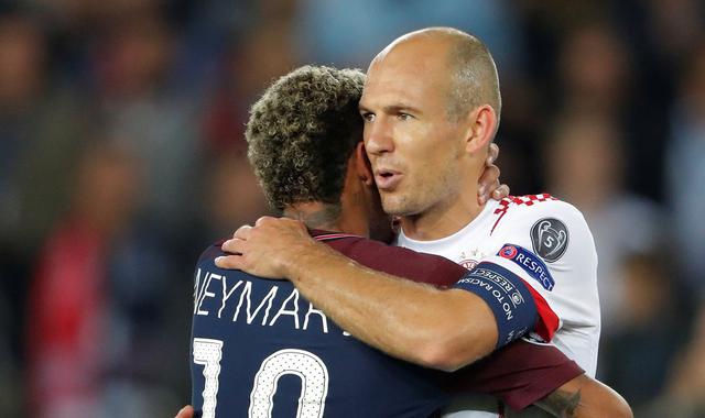 Foto 7 | El fútbol holandés vive una de sus mayores crisis. El miércoles el semanario especializado Voetbal International escribió: "Naciones como Irlanda del Norte, Turquía o la República Checa son ahora muy superiores".