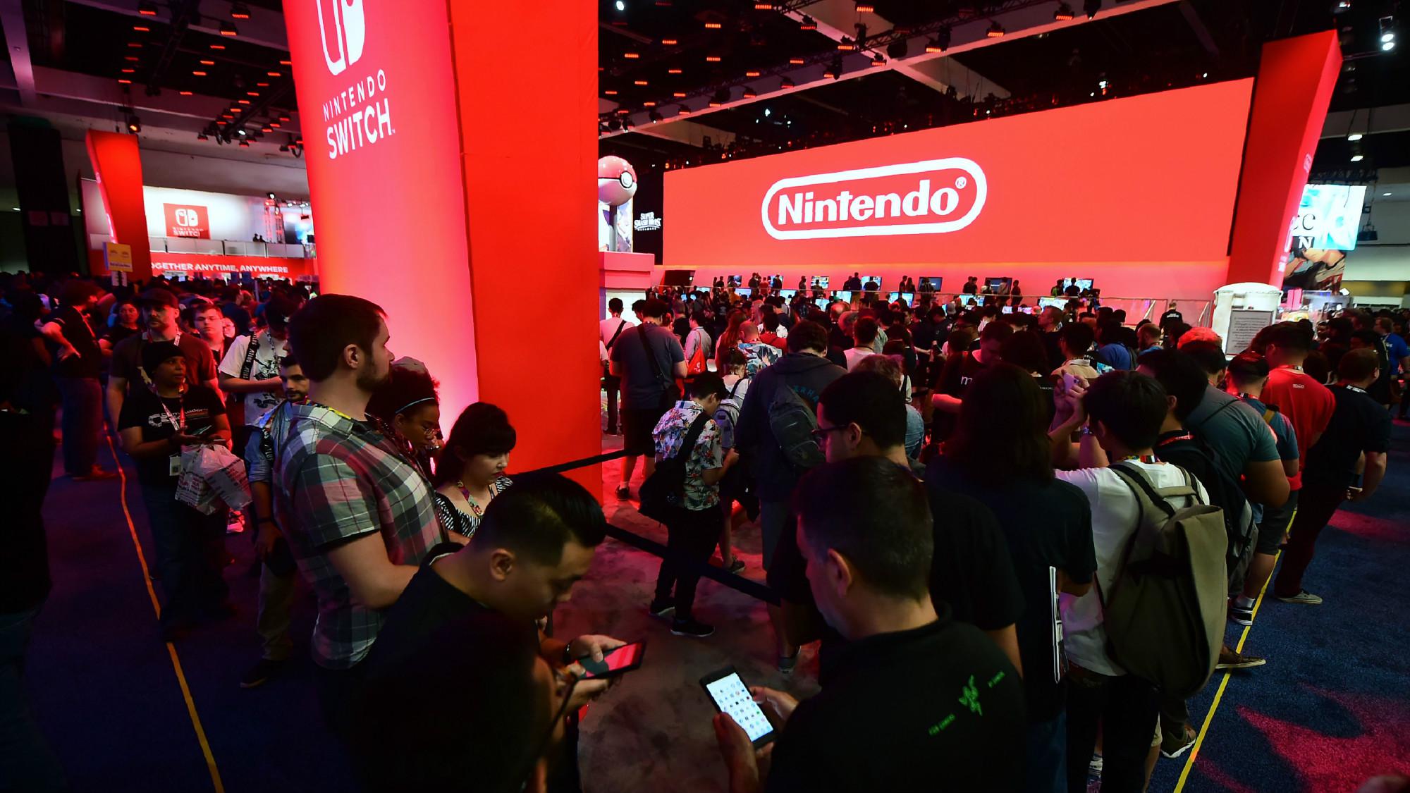 FOTO 10 | Nintendo, sin embargo, parece haberse llevado el premio de la noche con el anuncio del nuevo 'Smash', entrega de peleas en donde se juntan los personajes de todas las sagas de la compañía japonesa. (Foto: AFP)