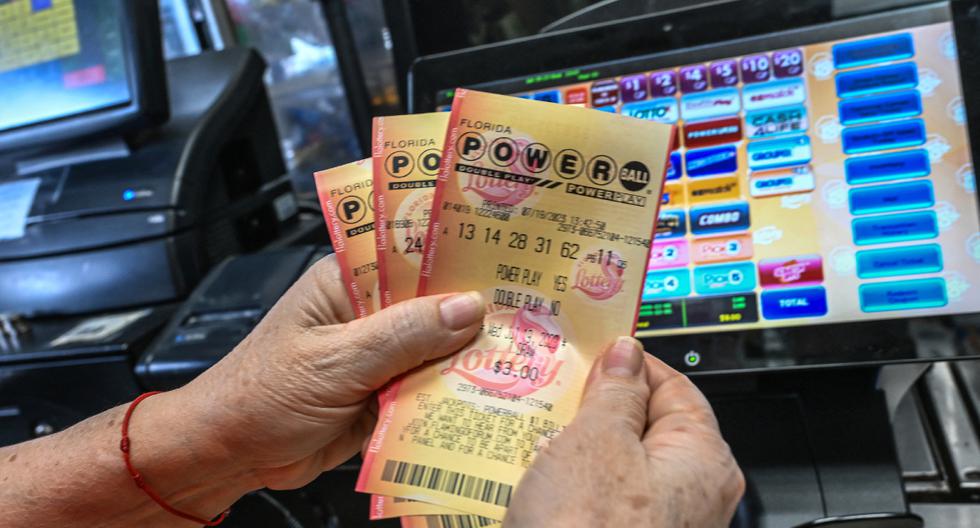 More than $20 million in Powerball winning numbers on Saturday, October 14 |  US Lottery Jackpot |  composition