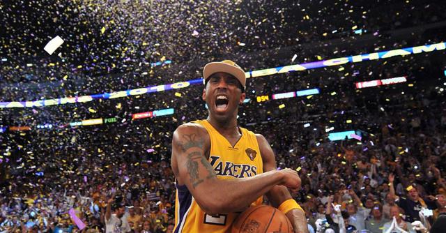 FOTO 13 | 5,640: sus puntos anotados en play-offs. Cuarto detrás de LeBron James, Michael Jordan y Kareem Abdul-Jabbar. (Foto: AFP)