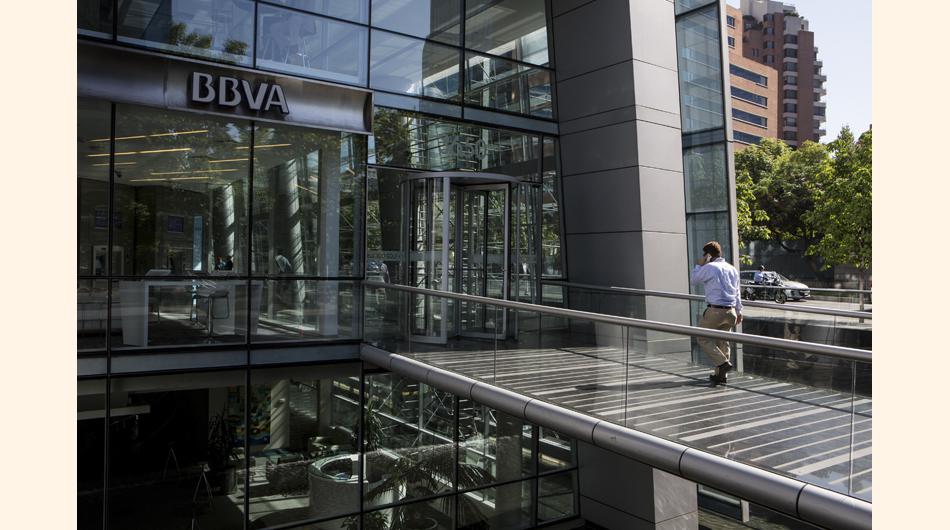La división de Banca Privada del BBVA Perú está interconectada con similares áreas de filiales en Europa Occidental, América Latina y EE.UU. (Foto: Bloomberg)