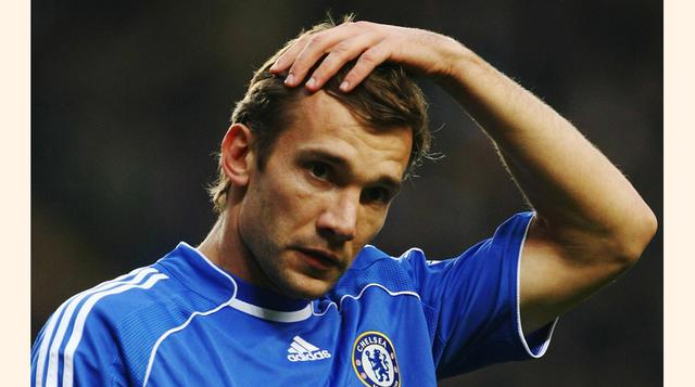 Andriy Shevchenko. El Chelsea pagó US$ 56 millones por el delantero ucraniano en el 2006. Sin embargo nunca logró ganarse la titularidad frente a Didier Drogba y luego de dos años regresó al AC Milán. (Foto: 20minutos)