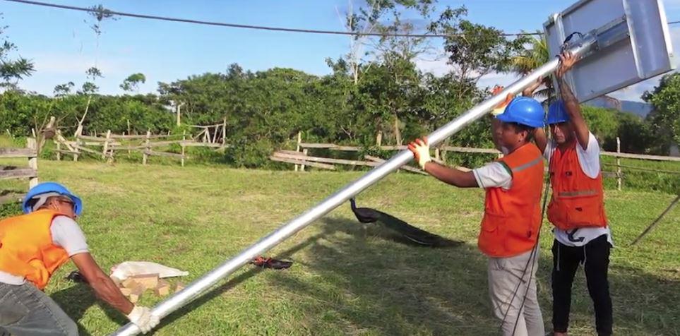 Electrificacion rural. Paneles fotovoltaicos. Ergon. Tozzi Green