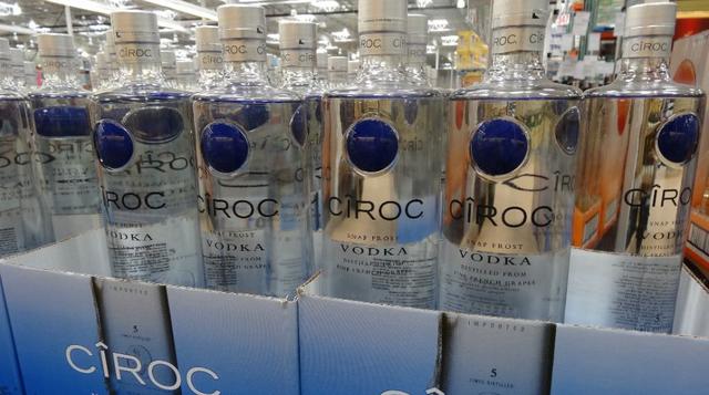 22: Ciroc. Categoría: Vodka. Valor de marca: US$ 595 millones. Calificación de marca: AA-.