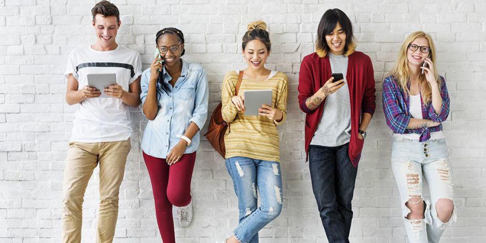 Las aplicaciones principales de los centennials revelan preferencias e intereses importantes en comparación con las generaciones anteriores. (Foto: Shutterstock)