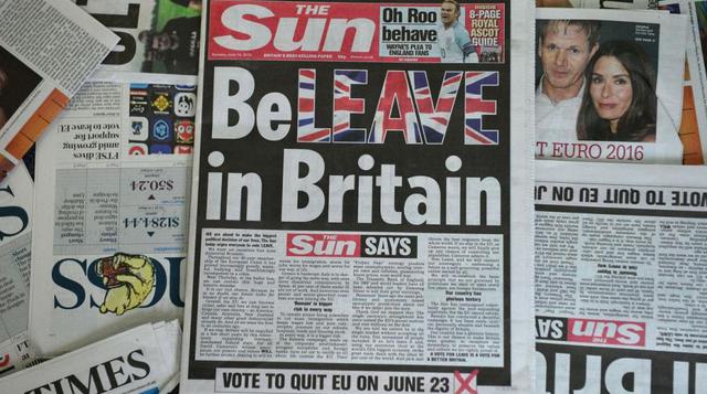 The Sun. A favor del Brexit. El diario británico más vendido pidió a sus lectores el voto a favor de la ruptura con Bruselas en una edición con el siguiente titular de portada: "BeLEAVE in Britain", una contracción de "creer" (believe)