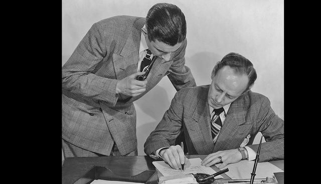 FOTO 8 | No permitas que la ignorancia de los demás te engañen o asumas que alguien que tiene un título importante o trabaja para una gran empresa tiene todas las respuestas. Con esto en mente, nunca dejes de probar tus ideas.