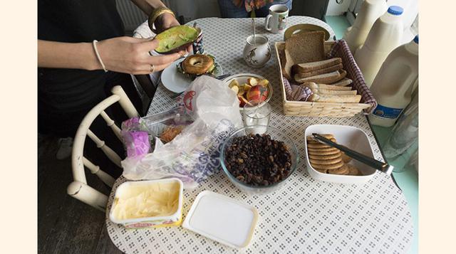 Los clientes utilizan la cocina para hacer su propio té, café y comida. (Foto: The Guardian)