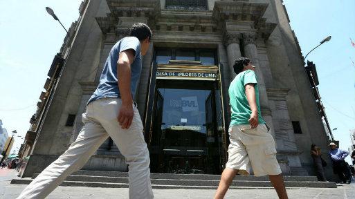 La visión para Chile es optimista luego que se acelerara el estimado de crecimiento del 2018 hasta 3.2%, frente a un crecimiento del 2017 de 1.4% (Foto: Andina).