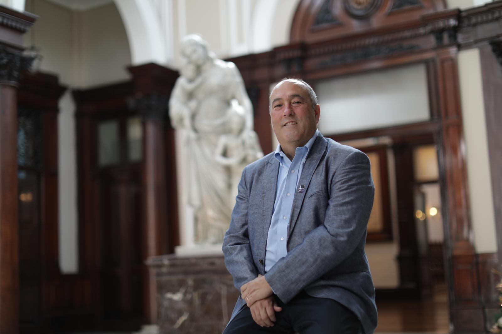 La antigua Casa de las Divorciadas, que data del siglo XVII. es la sede de la Beneficencia de Lima, ubicada en la cuadra 6 del Jirón Carabaya. Guillermo Ackermann dice que han invertido un año de trabajo para empezar a cambiarla ya que se habían hecho altillos con oficinas impactando su arquitectura original. Hoy se está devolviendo el esplendor a la casona y se le convierte en un Centro Cultural con exhibiciones permanentes.