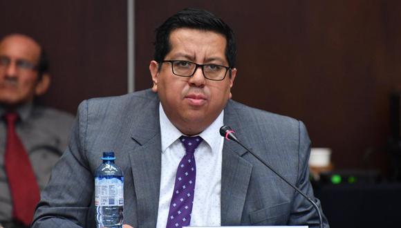 El Ministro Alex Contreras se pronunció en contra de la denuncia que vincula a Dina Boluarte con Henry Shimabukuro. Foto: MEF