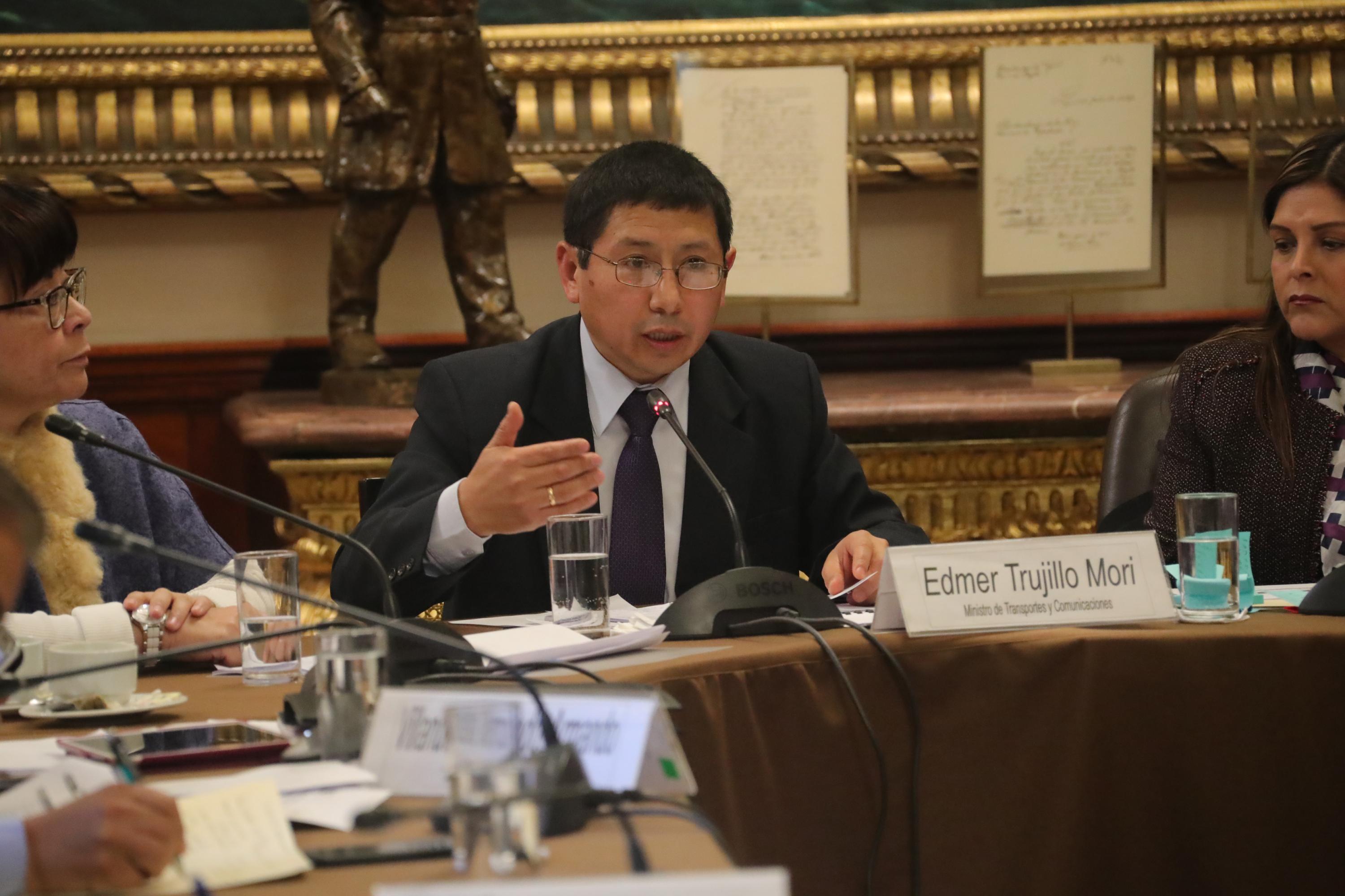 "La lucha contra la corrupción es una prioridad de este Gobierno en ese sentido, cada uno de los que cumplimos función pública somos responsables de lo que hacemos", señaló Trujillo. (Foto:MTC)