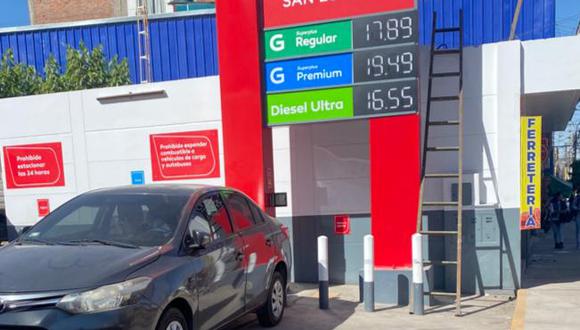 Precios de combustibles en grifos (Foto: Omar Cruz)