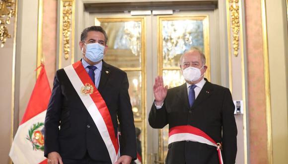 Manuel Merino y Ántero Flores-Áraoz son denunciados por las marchas de noviembre del 2020. (Foto: Presidencia)