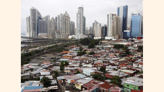 Panamá. Su posición geográfica privilegiada para el comercio con el Atlántico y el Pacífico ha ayudado a su posicionamiento en las finanzas, llevándola a escalar 13 lugares en el índice desde el 2013. (Foto: Reuters)