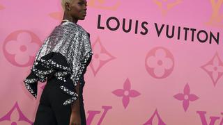 Tras críticas, Louis Vuitton dialoga con artesanos mexicanos