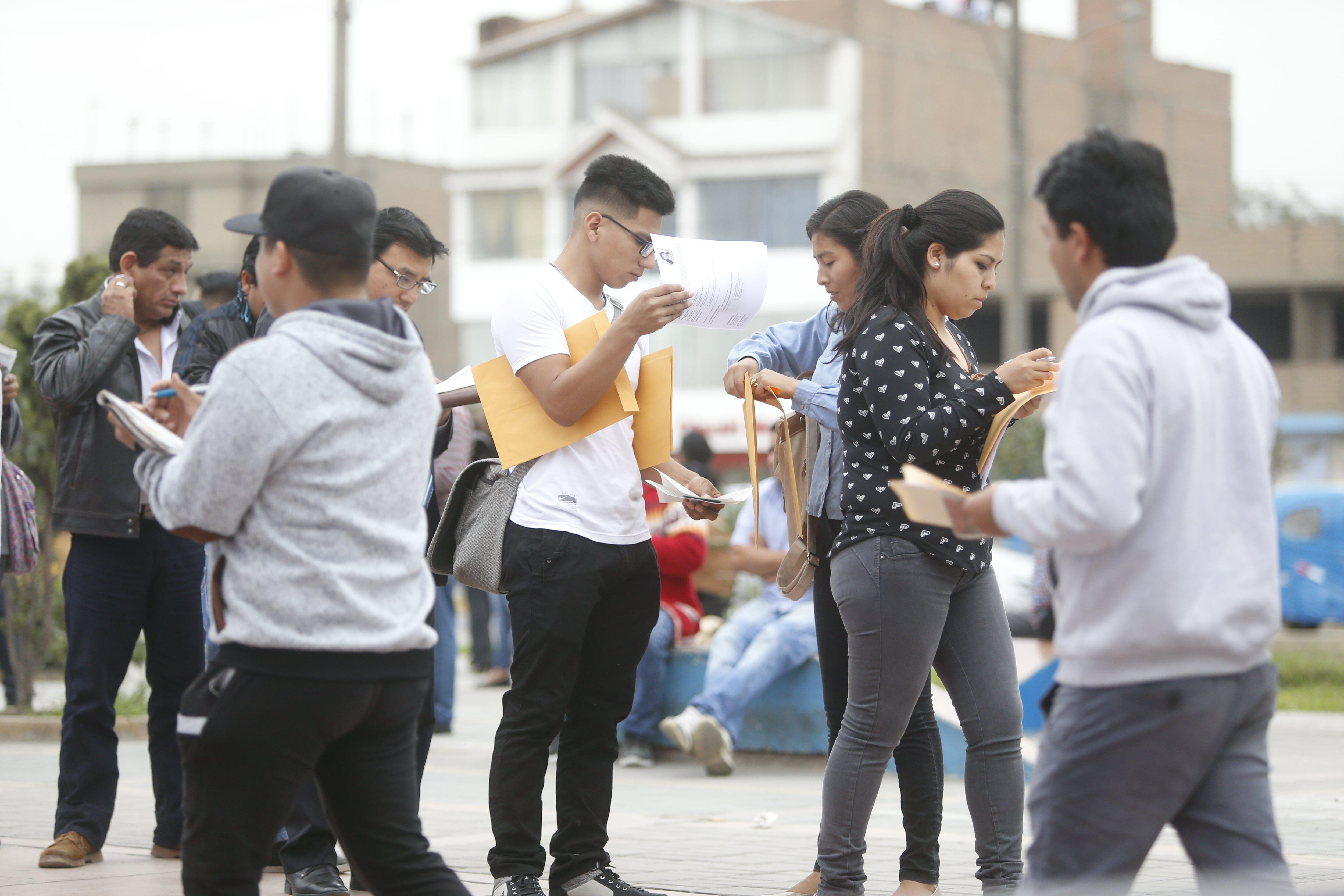 Gobierno anunció que en el primer trimestre del 2020 se incrementará la remuneración mínima vital. (Foto: GEC)