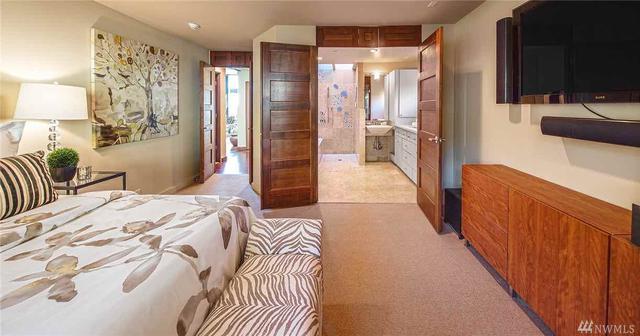 FOTO 10|Así luce la habitación principal, que tiene un baño es enorme.