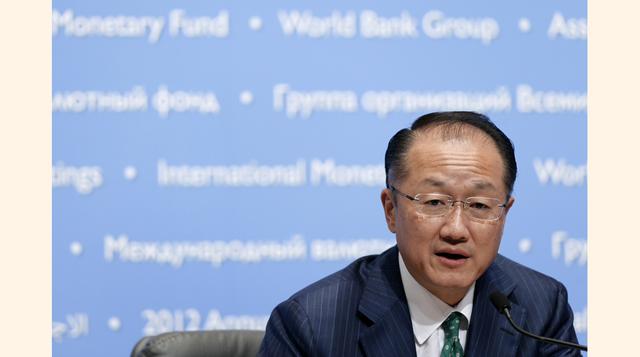 Por un acuerdo tácito con Europa, el presidente del Grupo Banco Mundial es propuesto por Estados Unidos. El presidente encabeza las reuniones del Directorio Ejecutivo. El Directorio Ejecutivo elige al presidente por un período renovable de cinco años. El 