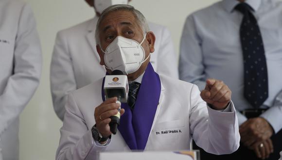 Decano Dr. Raúl Urquizo se pronunció sobre nueva medida del Gobierno que elimina mascarillas en espacios abiertos. (Foto: Jorge Cerdán)
