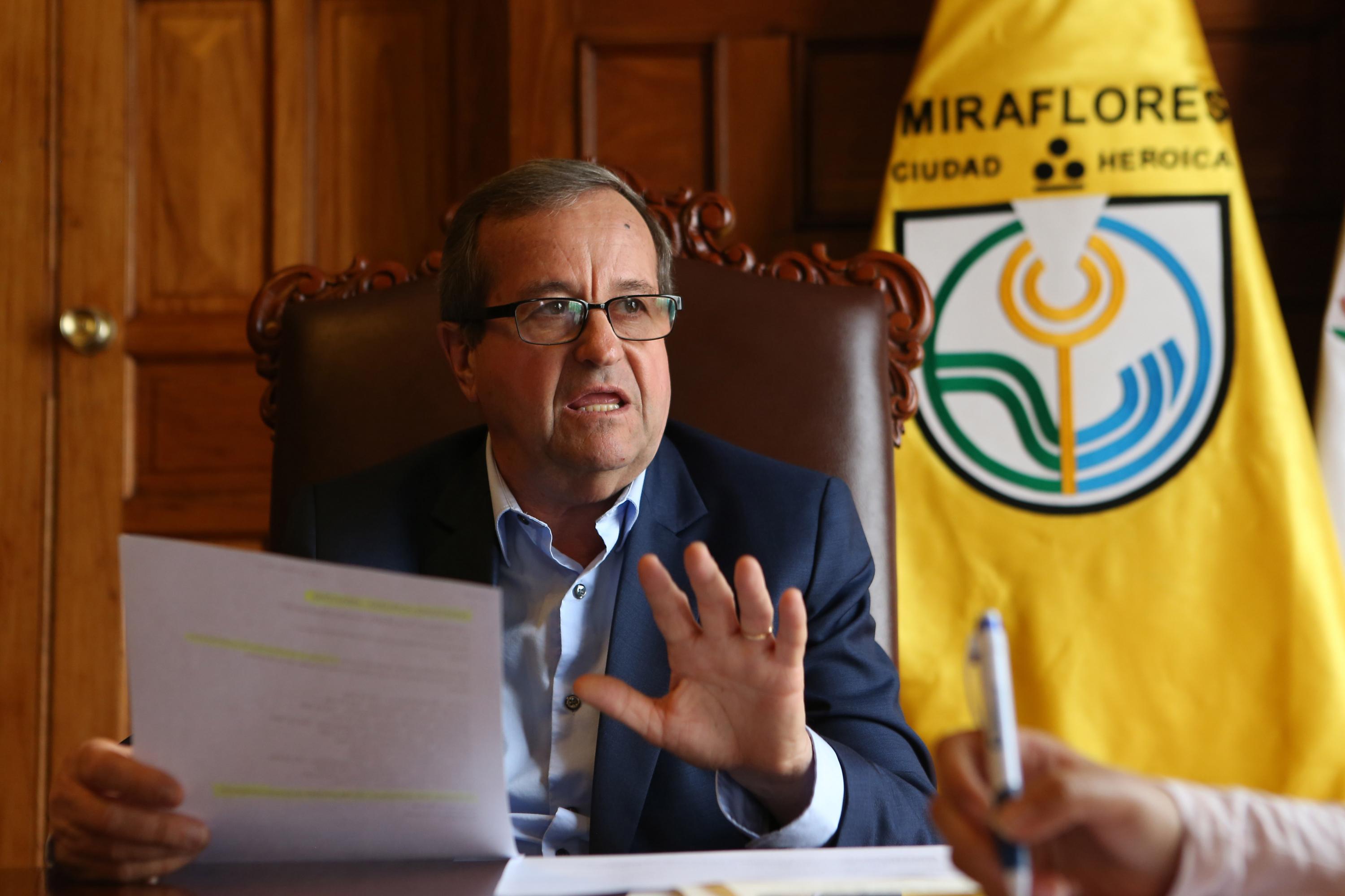 Luis Molina, alcalde de Miraflores