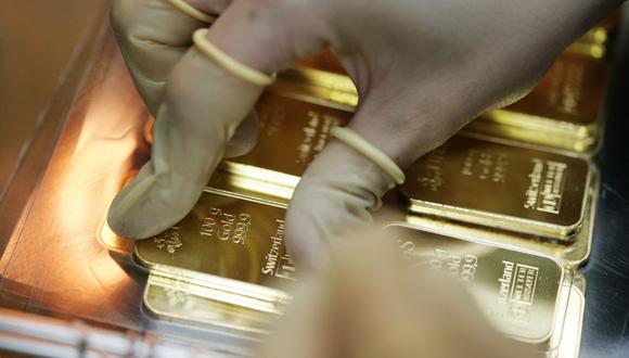 Los futuros de oro en Estados Unidos para entrega en diciembre subían un 0.1% a US$ 1,818.60 la onza. (Foto: AFP)