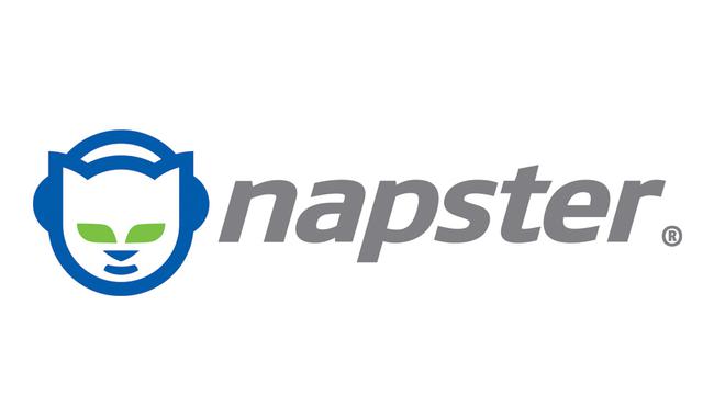 FOTO 1 | 1999: El auge del servicio de intercambio de archivos Napster desencadena una ola de piratería de música entre los consumidores, provocando estragos en las ventas de discos compactos y una crisis en el sector música. Los principales sellos discográficos inician una década de demandas y acusaciones contra la estadounidense Napster e imitadores como Gnutella y Kazaa.