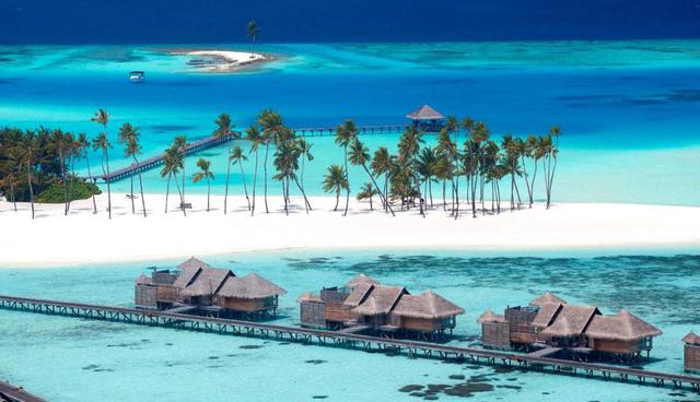 FOTO 5 | En el hotel Gili Lankanfushi Maldives de las islas Maldivas encontrará residencias simples pero espléndidas (todas hechas con materiales sostenibles) para ser la base perfecta desde la cual vivir cualquier aventura moderna de Robinson Crusoe. (Foto: tripadvisor)