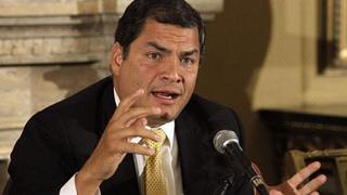 Correa: "Salir del dólar causaría caos económico y político en Ecuador"