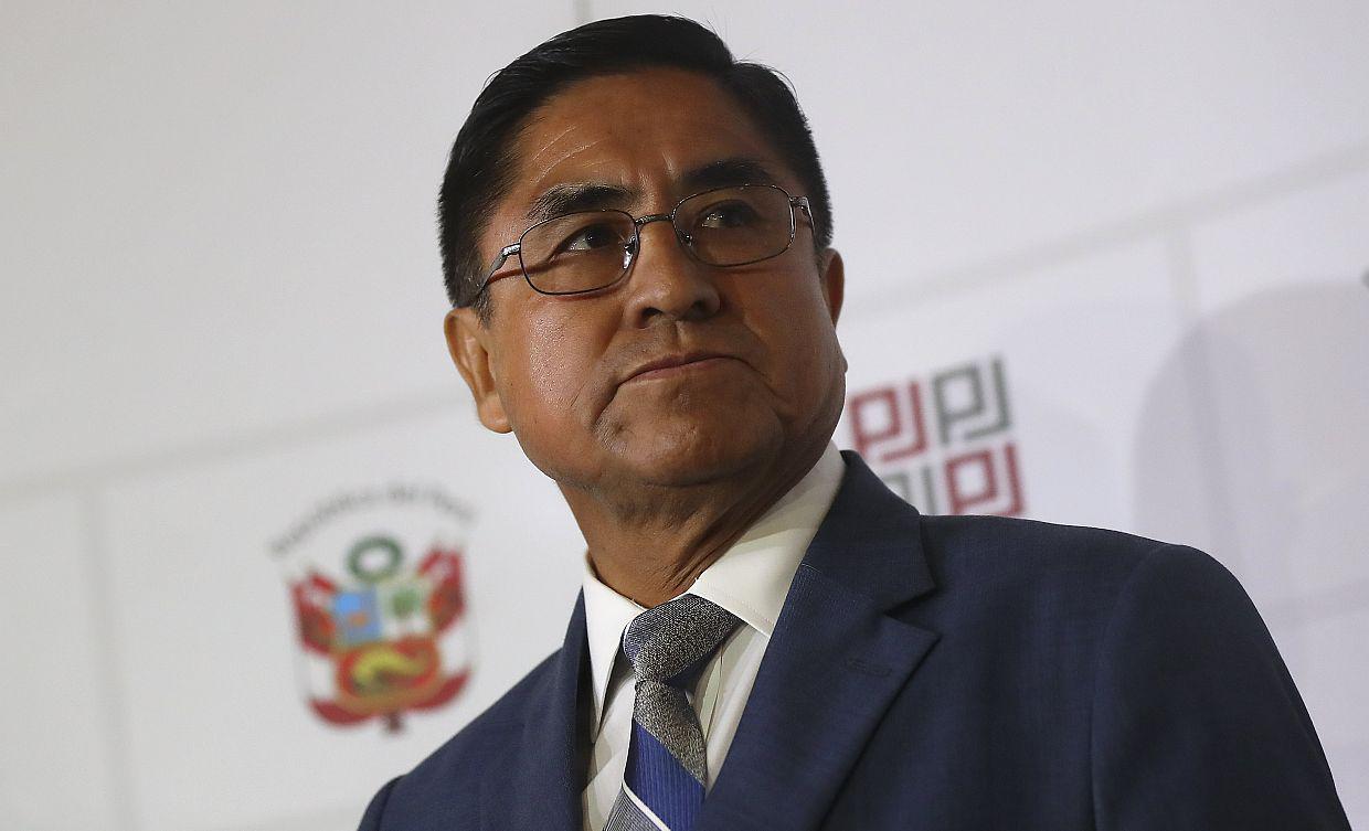 César Hinostroza ha sido suspendido como juez supremo mientras se le investiga por los audios que implicó la salida de todo el CNM. (Foto: USI)