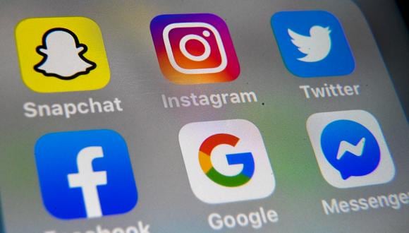 Las redes sociales que ya se han consolidado como el espacio para visibilizar las experiencias con las marcas, señala la agencia 121. (Foto: AFP)