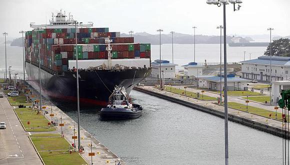 El Canal de Panamá planea invertir unos US$ 2,000 millones en su programa de manejo del recurso hídrico, que debería estar ejecutado para el 2028. (Foto: EFE)