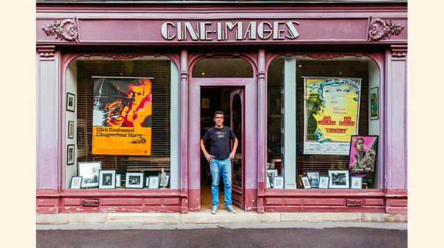 Cine Images. Alexandre Boyer gestiona la más antigua galería de Europa dedicada a los posters y las fotografías de la historia del cine. La fachada color vino de la galería es de principios del siglo XIX, cuando abrió. Sin embargo, fue en 1976 cuando Jean