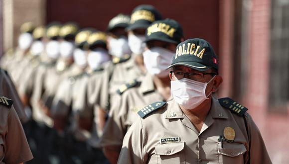 Los policías son parte de la primera línea de lucha contra la pandemia de COVID-19. (Foto: GEC)