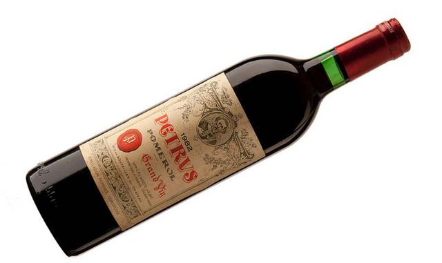 Pétrus. Me encantó la sensualidad del 2015; el 2016 es más elegante y estructurado.