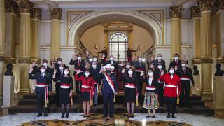 Bonos peruanos disfrutan de extraño alivio mientras persiste turbulencia política