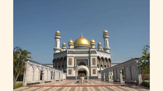 Brunei. El territorio es rico en recursos minerales y asegura trabajo a su población de 412.200personas en los yacimientos de gas. (Foto: Traveloguea