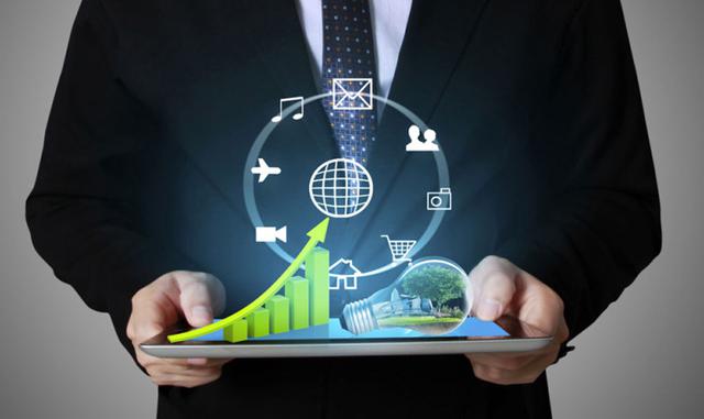 FOTO 5 | 5) Chief Digital Officer: lidera la organización para que crezca de manera sustentable con foco en el negocio y el cliente. Los equipos de marketing, comunicación y CRM reportan a él.