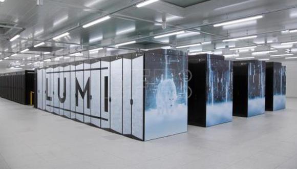Imagen del supercomputador. Foto: EFE/Pekka Agarth