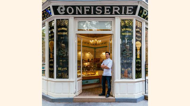Patisserie Boulangerie Boris. Esta panadería y pastelería tiene una historia de un siglo. La preciosa decoración de la fachada contiene un dibujo del Moulin de la Galette, un antiguo molino de viento de Renoir que es el símbolo de su barrio, Montmartre. L