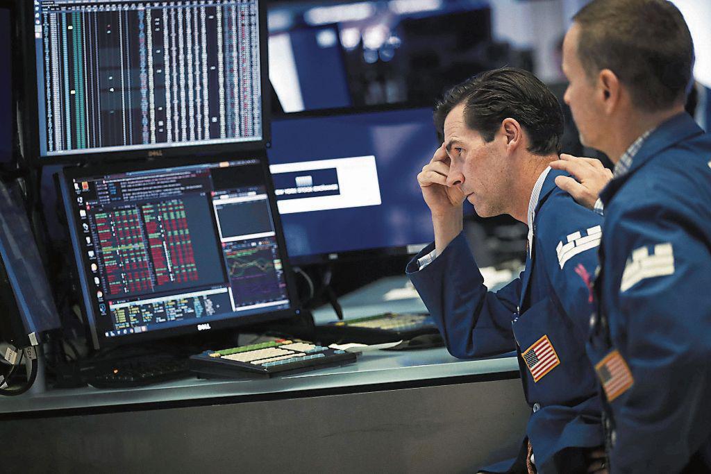 Inversionistas. Se ajustarán al nuevo escenario. (Foto: AFP)